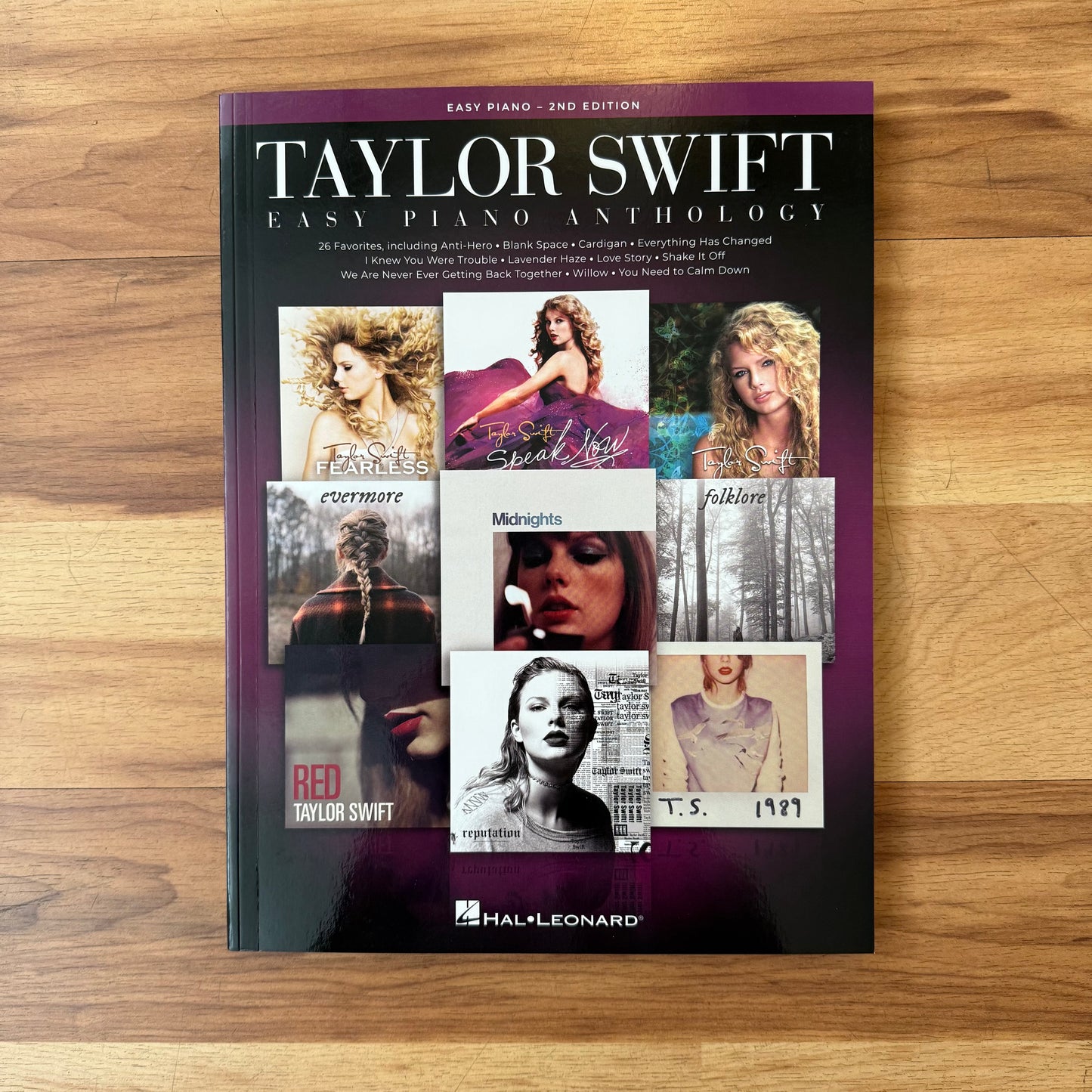 Taylor Swift Easy Piano Anthology
